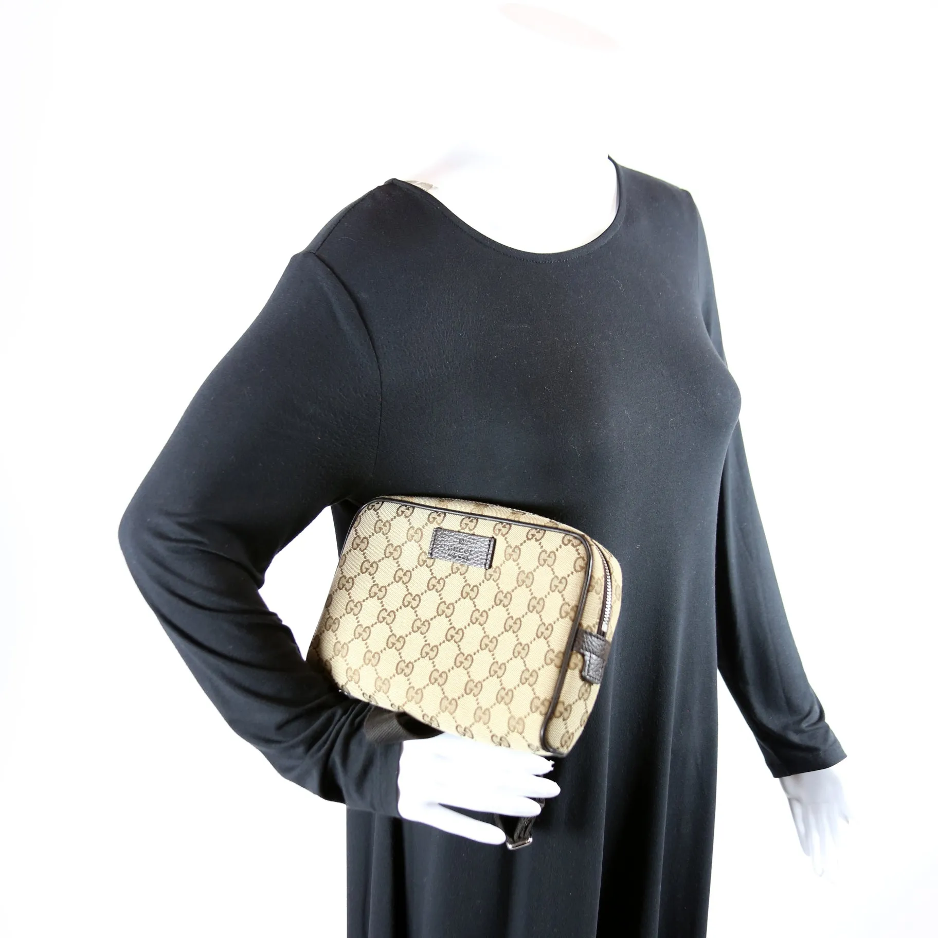 449174 GG Canvas Belt Bag