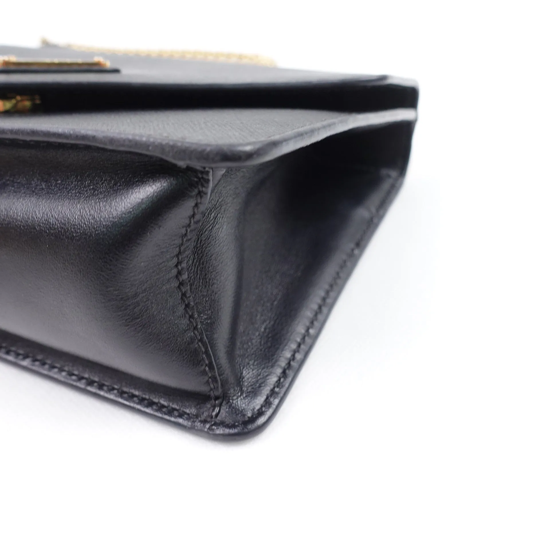 Black Saffiano Lux Leather Envelope Chain Shoulder Bag