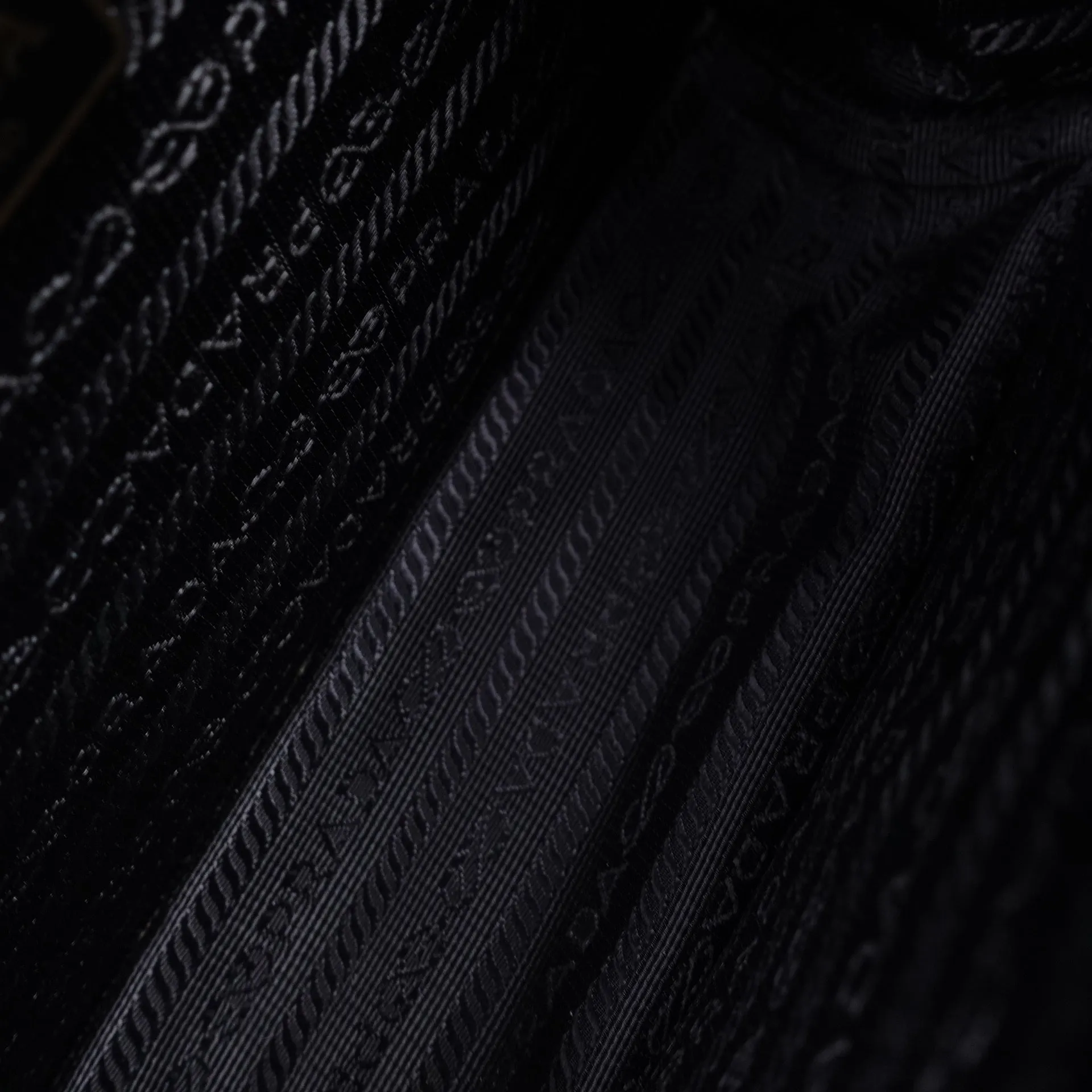 Black Saffiano Lux Leather Envelope Chain Shoulder Bag