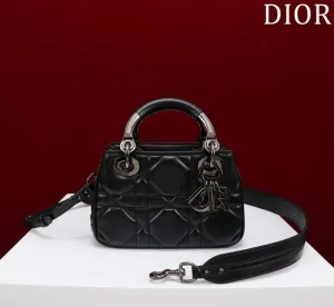 BLUSH BAGZ - Dior Bags - 1033