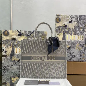 BLUSH BAGZ - Dior Bags - 1526