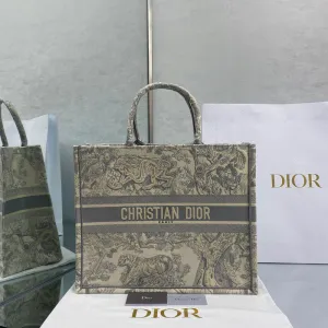 BLUSH BAGZ - Dior Bags - 1531