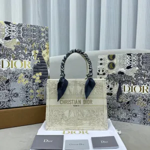 BLUSH BAGZ - Dior Bags - 1544