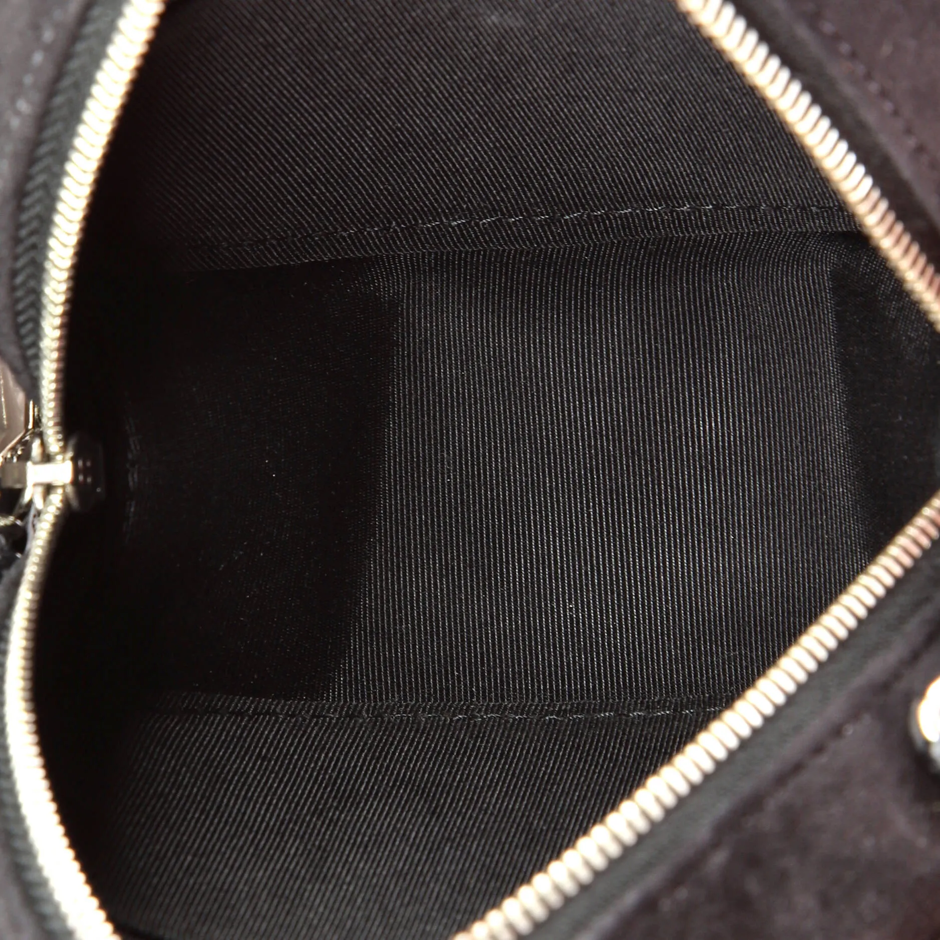 Chanel Star Round Clutch With Chain