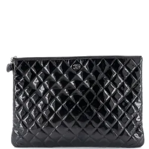 Chanel Valentine Hearts O Case Clutch