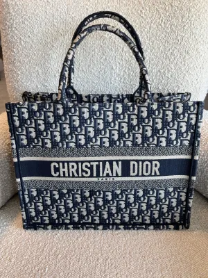 Dior Blue Book Tote Oblique Medium
