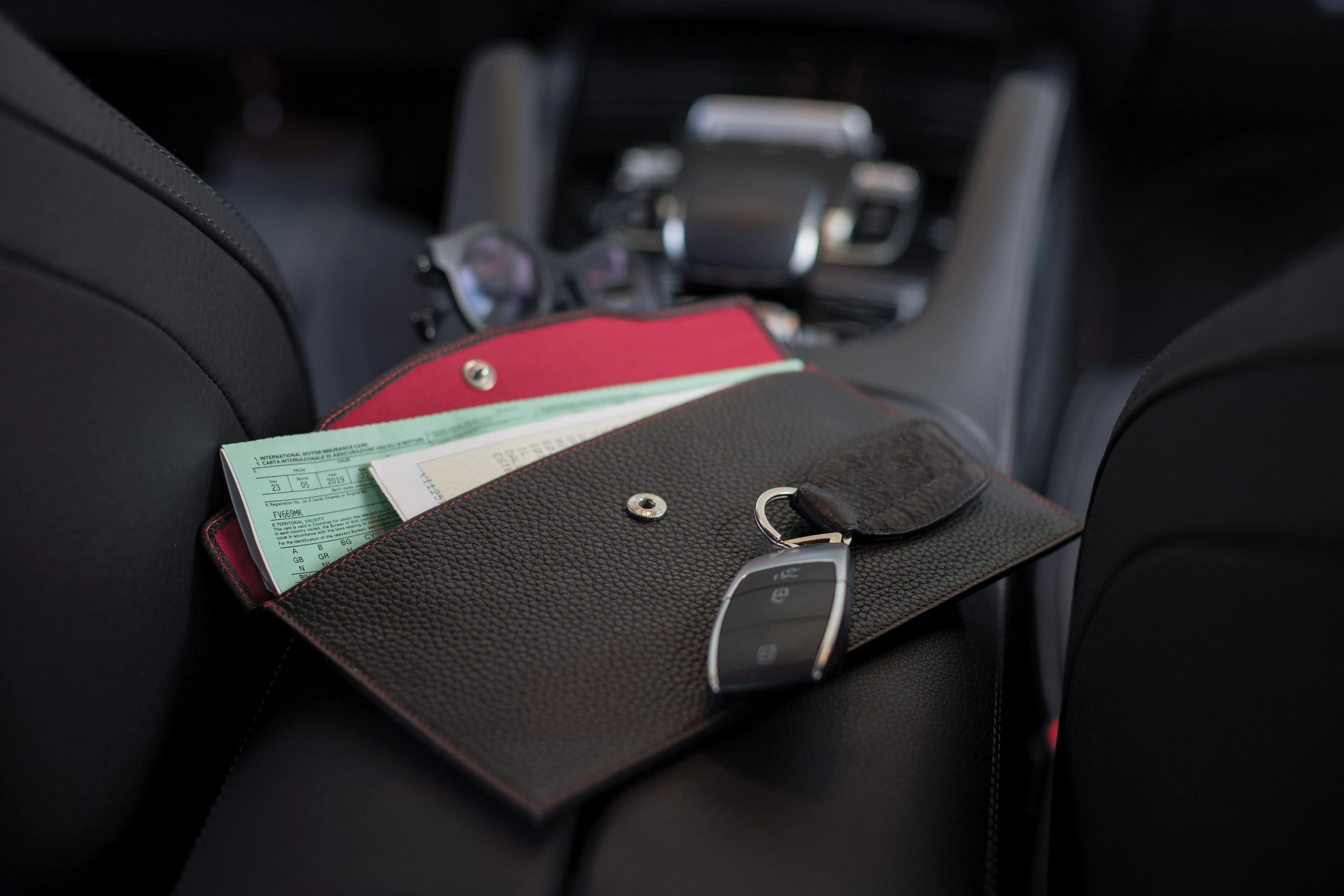 Kaili Leather Document envelope Black