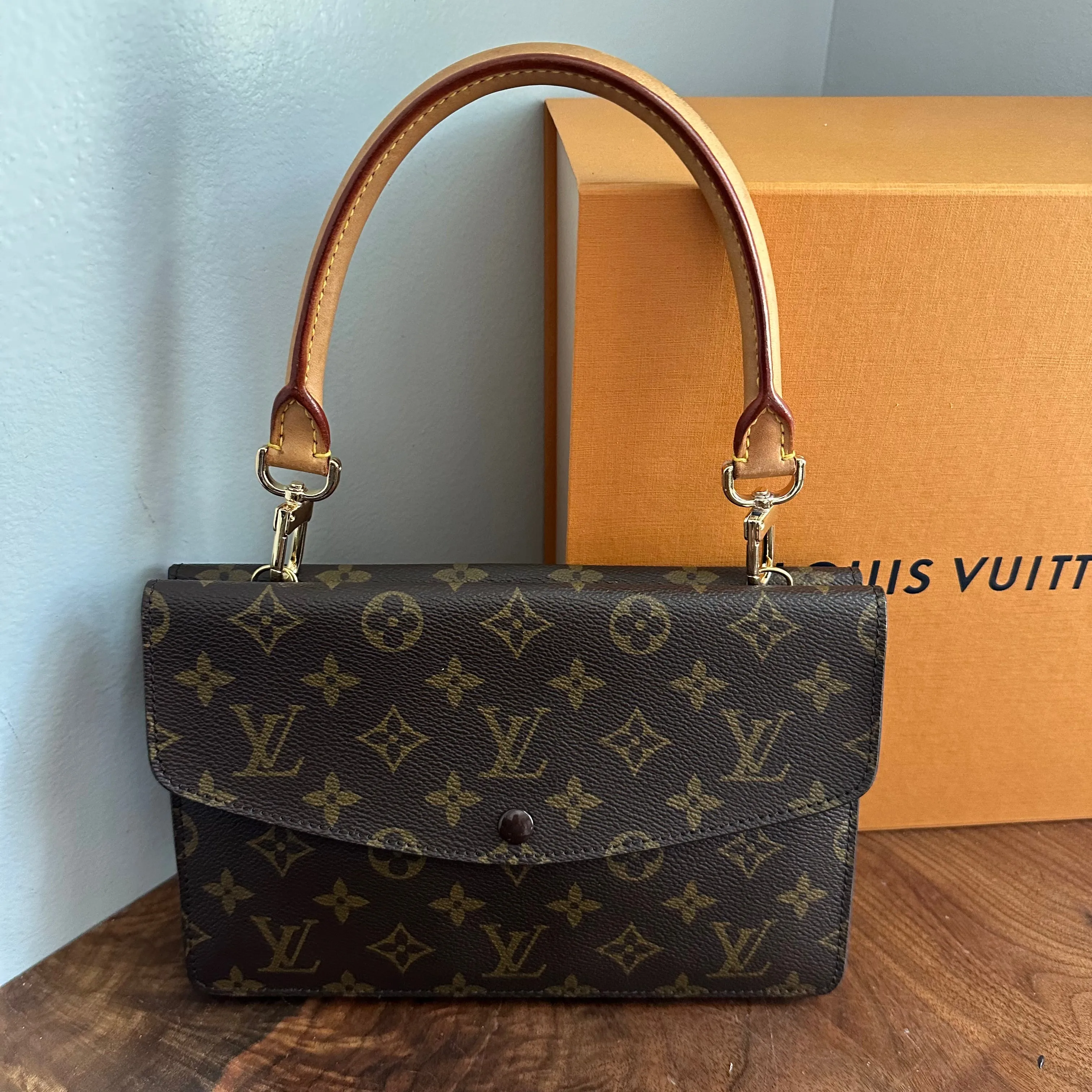 The Pelican Crossbody/Handbag in LV Monogram