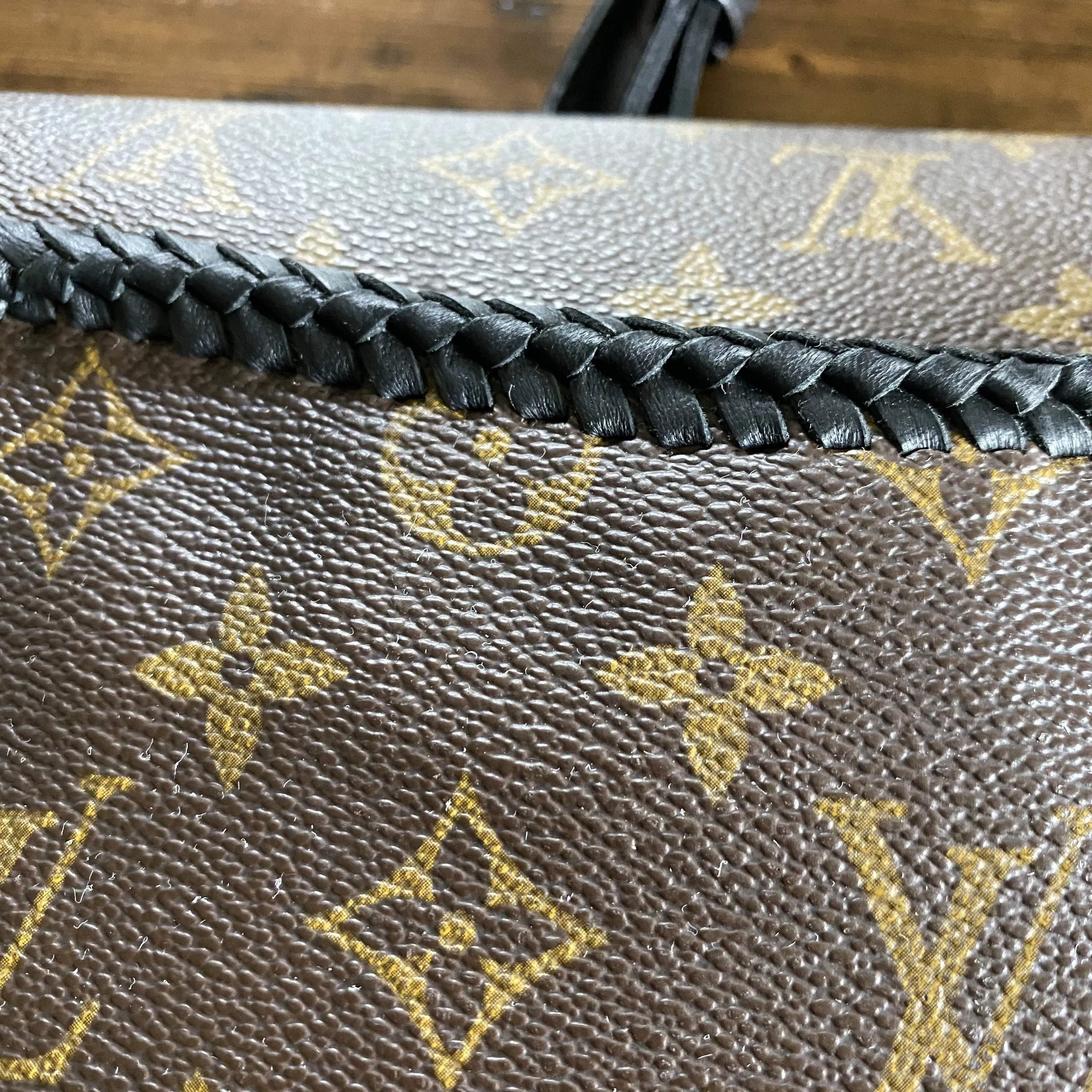 The Swift - Vintage Monogram Black Crossbody (2 straps!)